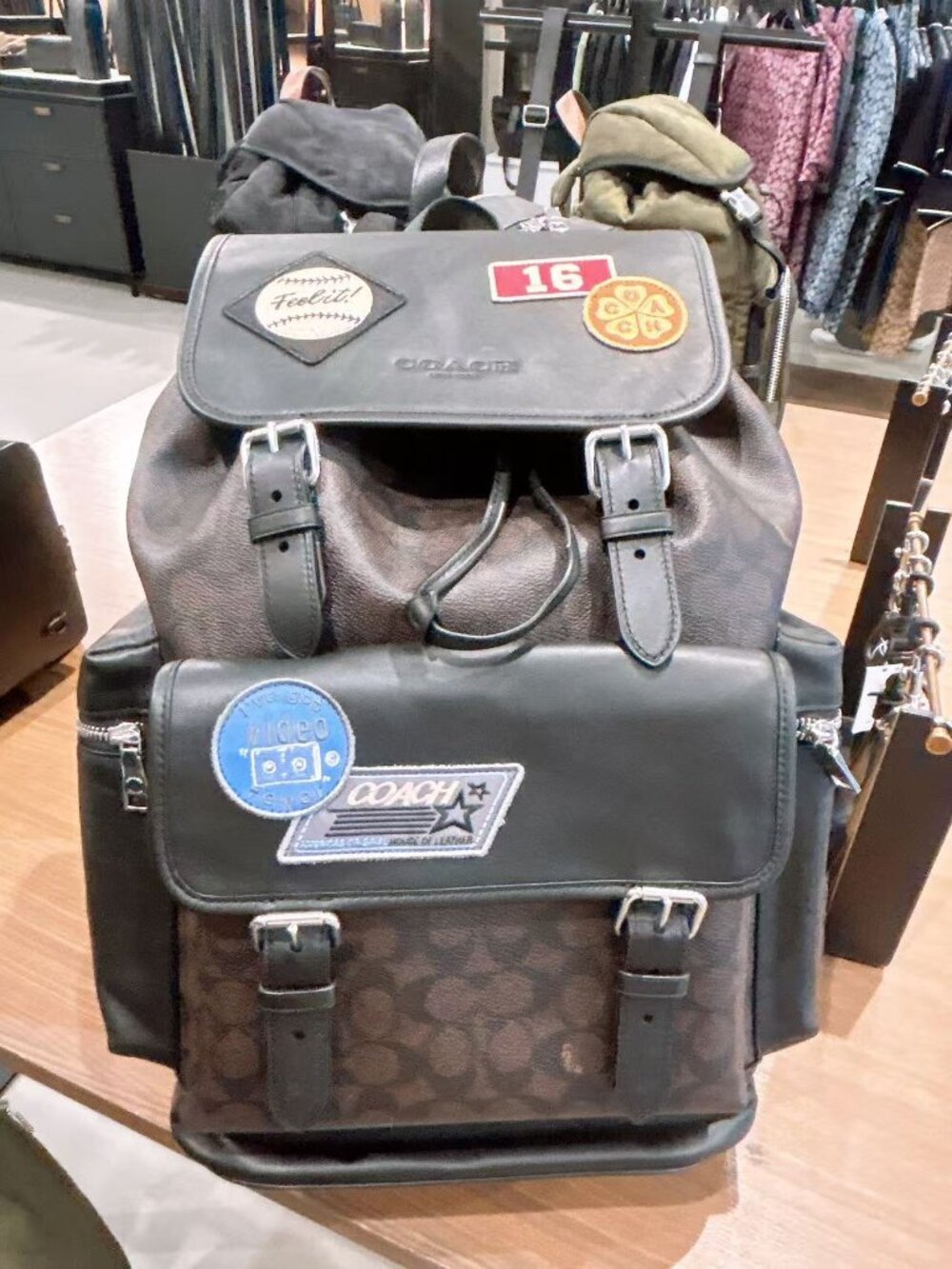 NWT Coach Sprint Backpack In Signature Canvas With Patches CFP95 Walnut/Black